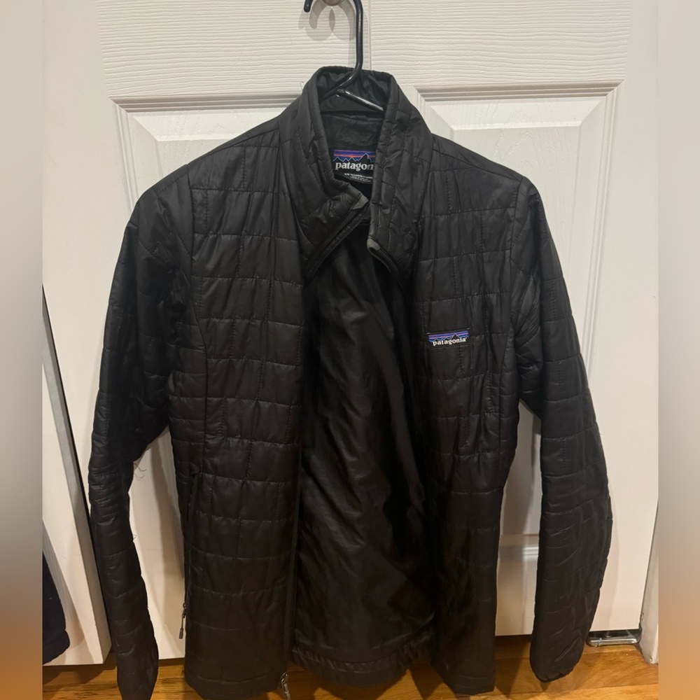 Woman’s black zip up Patagonia